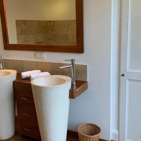 Grande Maison Familiale, 5 Chambres, Jardin, Proche 24 Du Mans Et Abbaye De Solesmes. - Fr-1-410-427 Vakantiehuis *