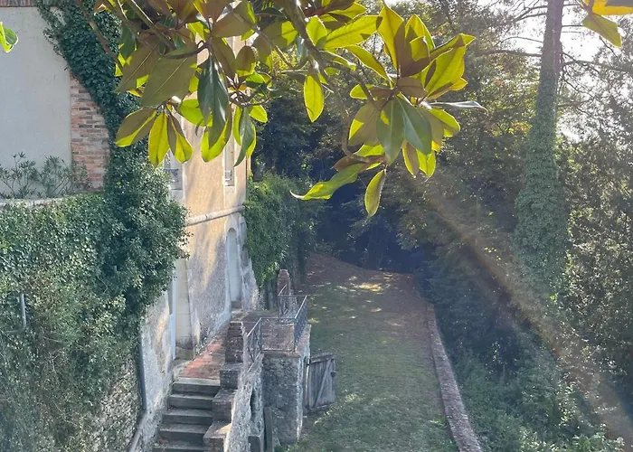 בית נופש Grande Maison Familiale, 5 Chambres, Jardin, Proche 24 Du Mans Et Abbaye De Solesmes. - Fr-1-410-427