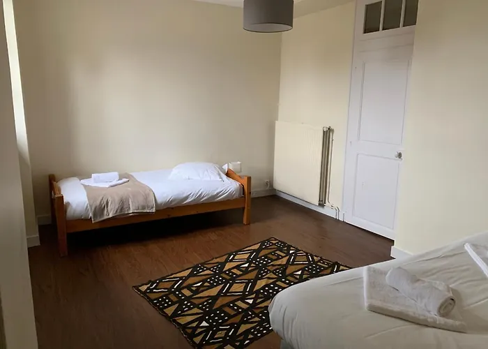 בית נופש Grande Maison Familiale, 5 Chambres, Jardin, Proche 24 Du Mans Et Abbaye De Solesmes. - Fr-1-410-427 Juigné-sur-Sarthe